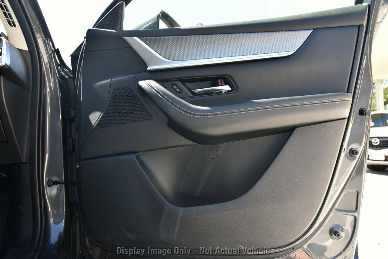 2025 Mazda CX-60 KH Series G40e Evolve SUV Image 17