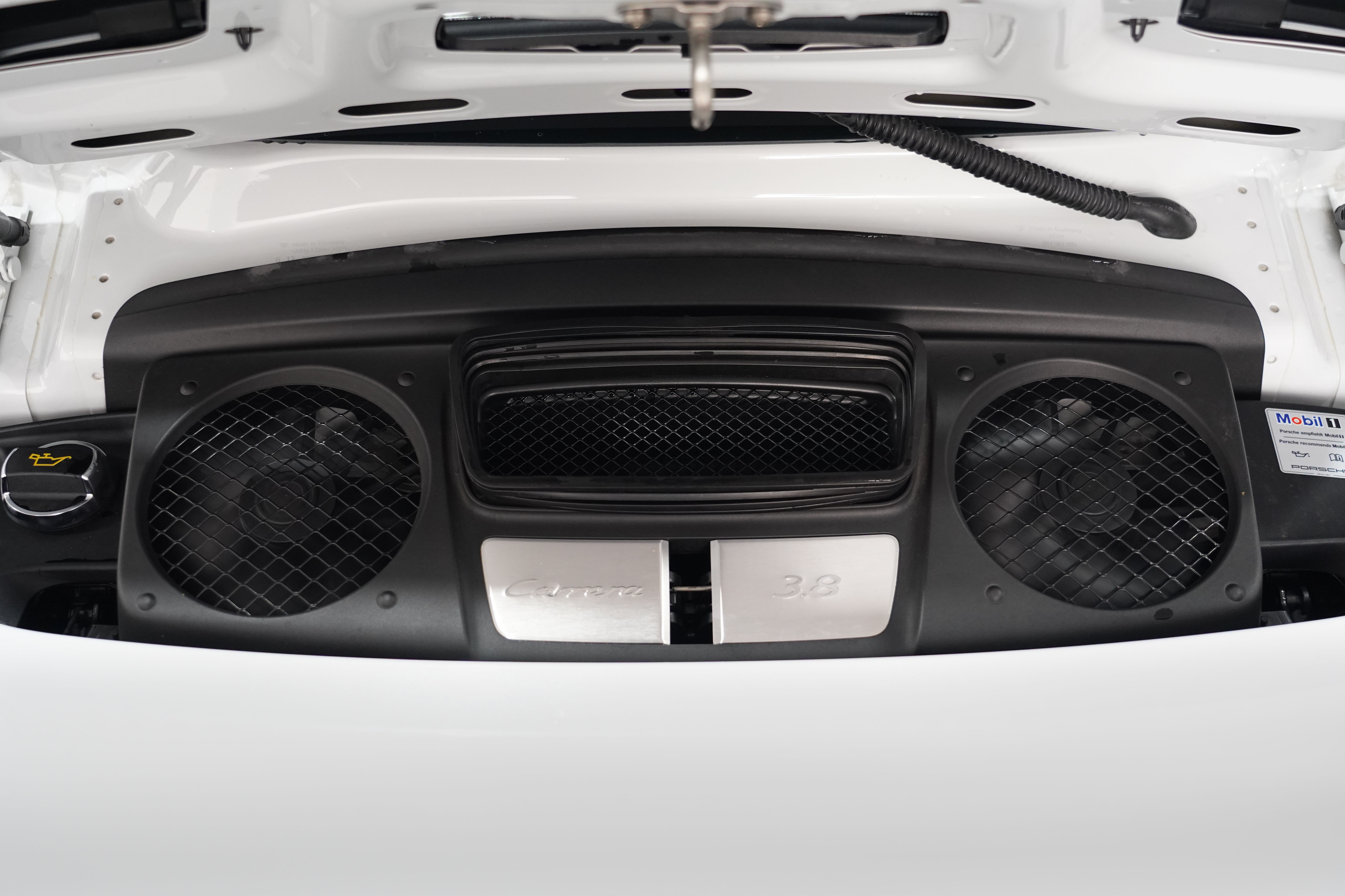 2015 Porsche 911 Carrera S Coupe Image 23