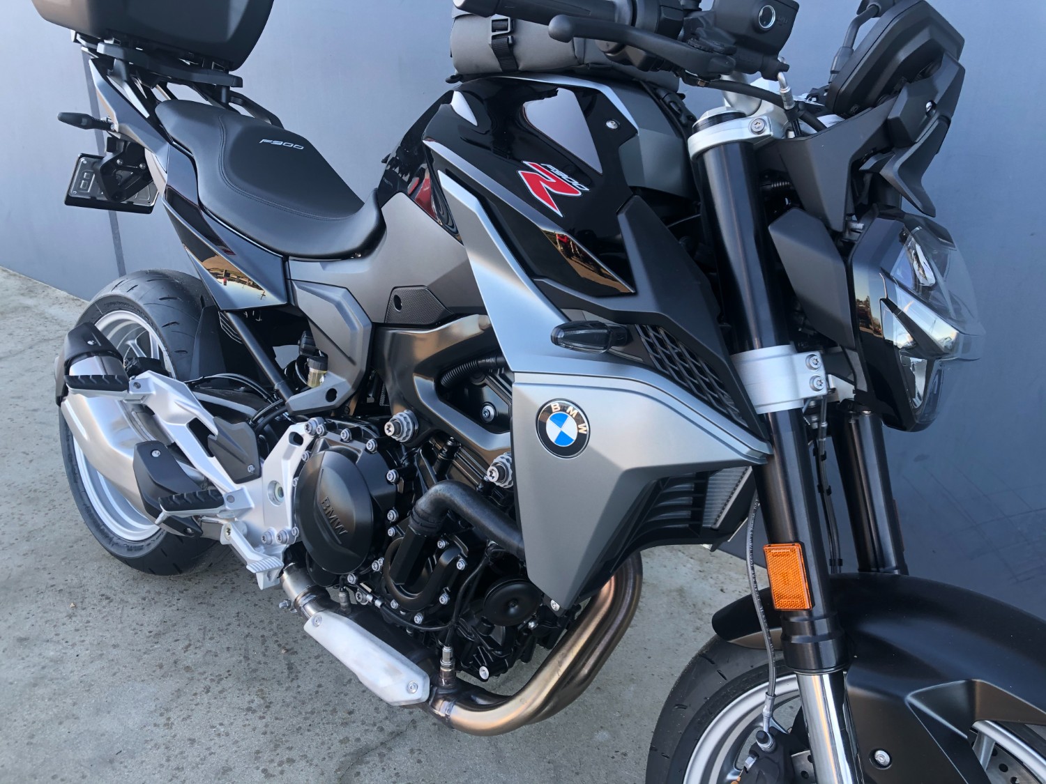 2020 BMW F900R F-Series R Motorcycle Image 10