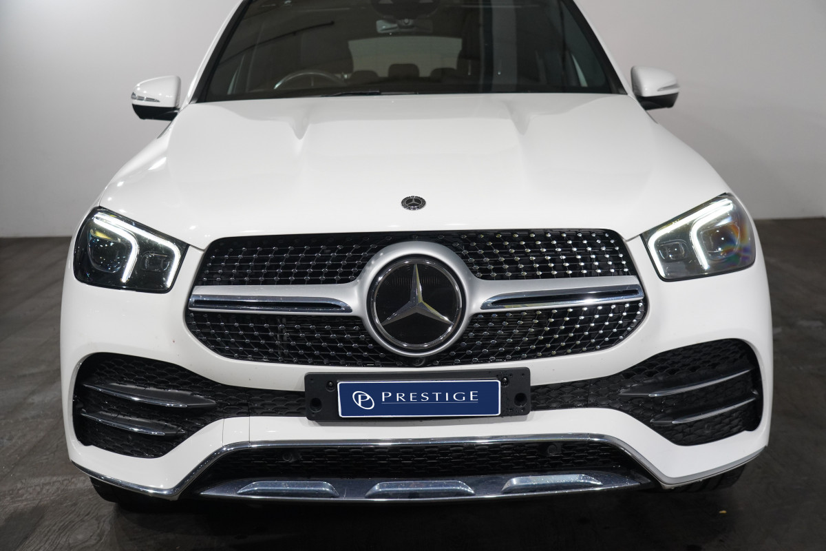2020 Mercedes-Benz Gle 300 D 4matic SUV Image 3