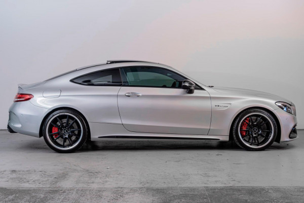 2017 Mercedes-Benz C-Class C205 C63 AMG S Coupe image 3