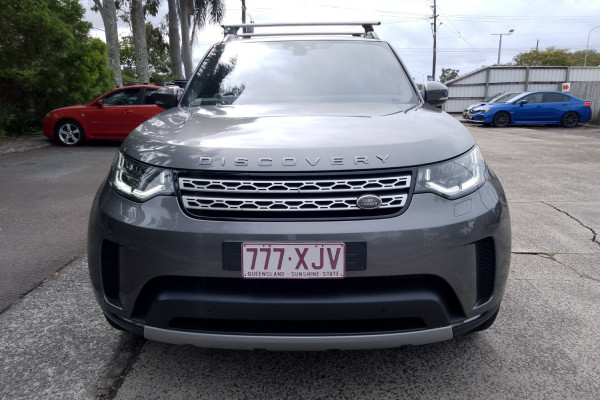 2017 Land Rover Discovery Series 5 HSE SUV