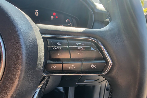 2025 Mazda CX-80 KL G40e Azami SUV Image 22