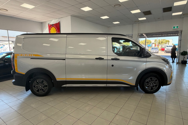 2026 MY26.5 Ford Transit Custom AV Trail LWB Van Image 8