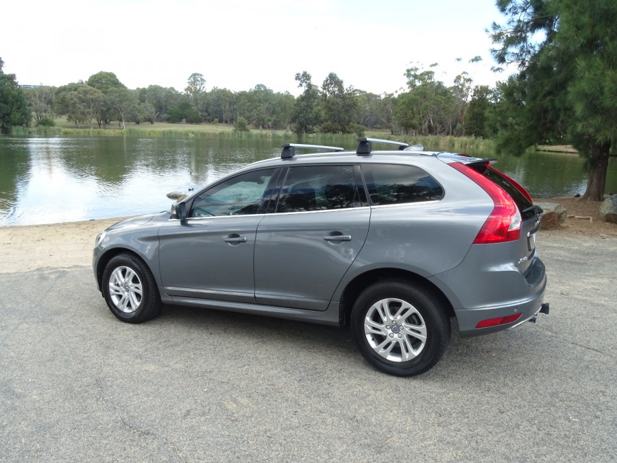2016 Volvo XC60 DZ D4 Luxury Wagon Image 5