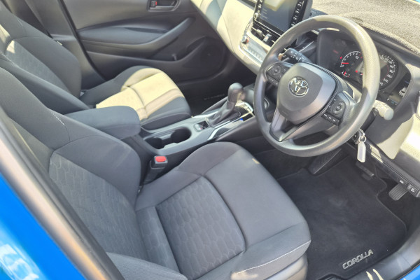 2018 Toyota Corolla MZEA12R Ascent Sport Hatch Image 12