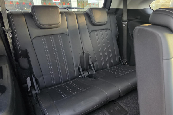 2021 Isuzu MU-X RJ LS-T SUV Image 14