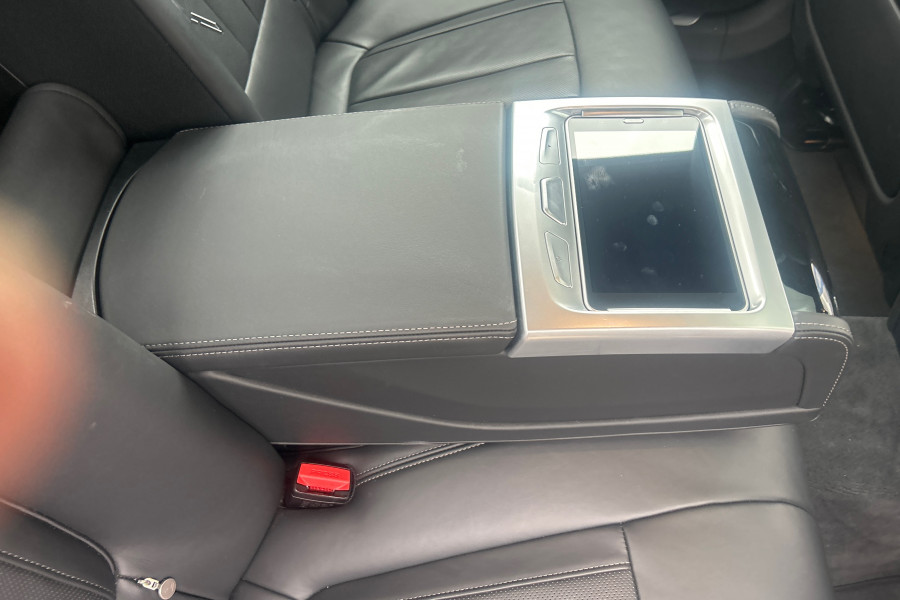 2021 BMW 7 Series G11 LCI Turbo 740i Sedan Image 13
