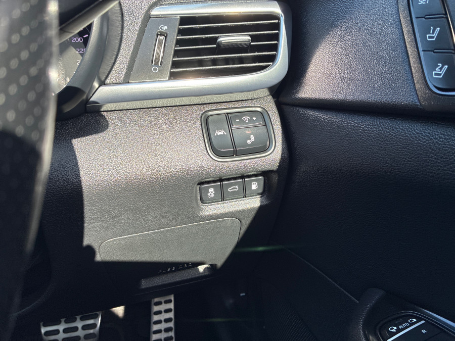 2016 Kia Optima JF GT Sedan Image 24