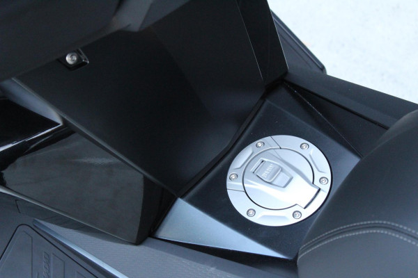 2026 BMW C 400 GT ion C 400 image 11
