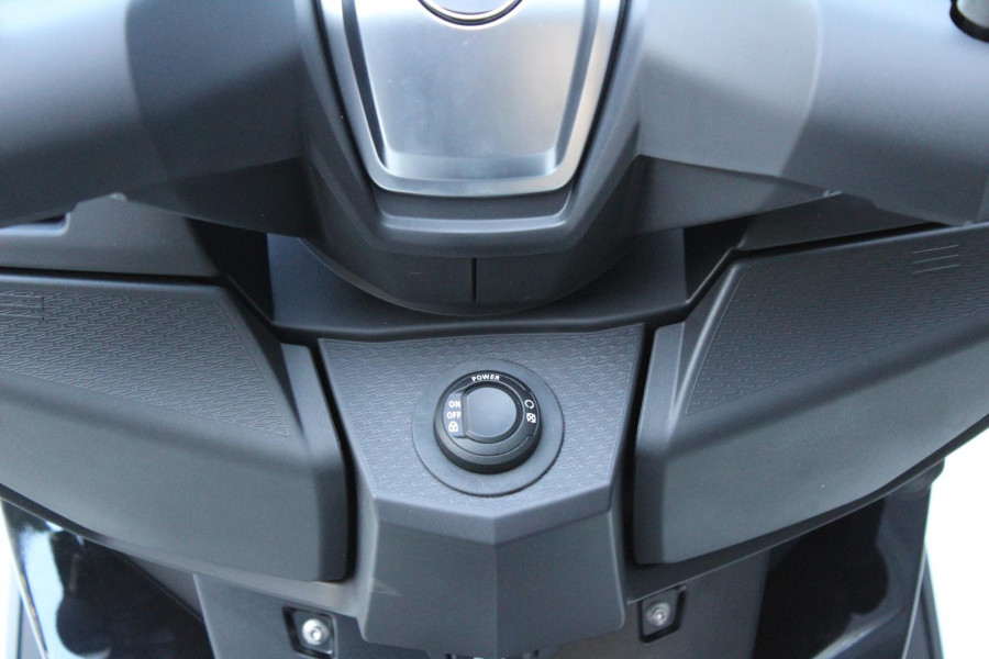 2026 BMW C 400 GT ion C 400