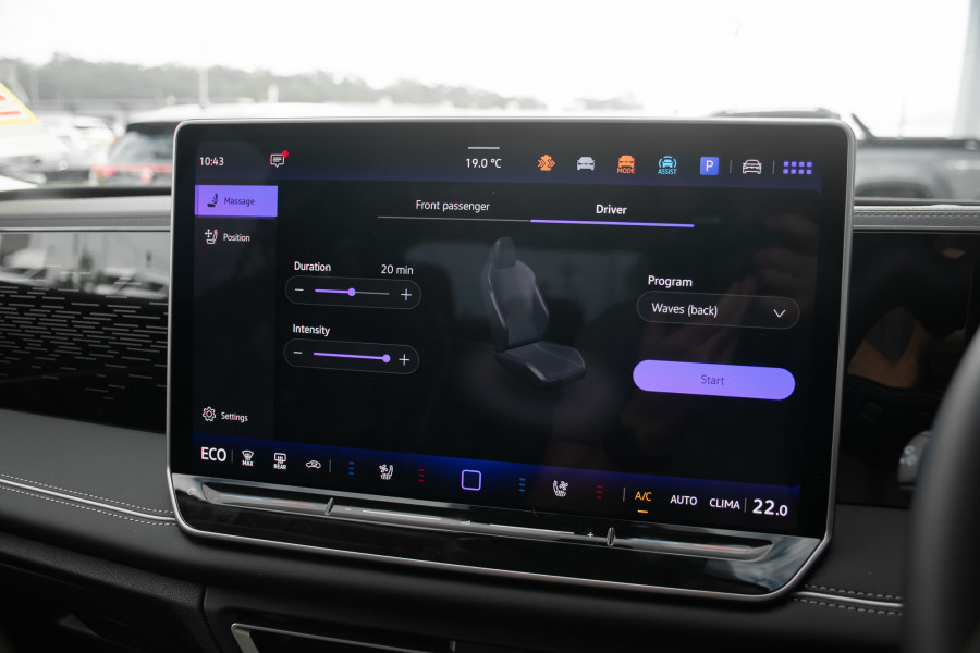 2026 Volkswagen Tiguan CT 150TSI eHybrid Elegance SUV Image 16