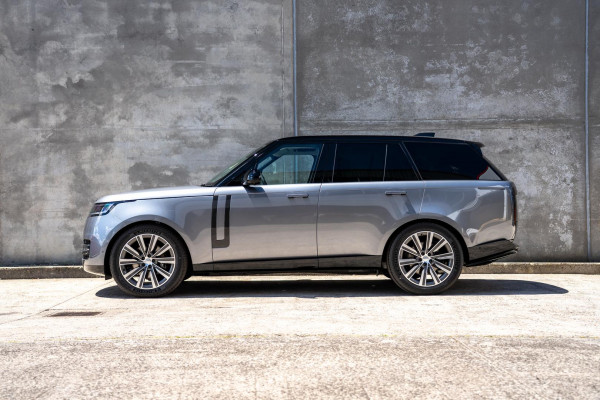 2025 Land Rover Range Rover L460 D350 HSE SUV image 6