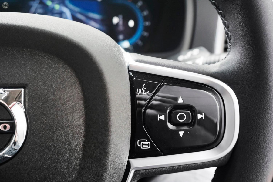 2024 MY25 Volvo XC90 L Series Ultra B6 Bright SUV Image 12