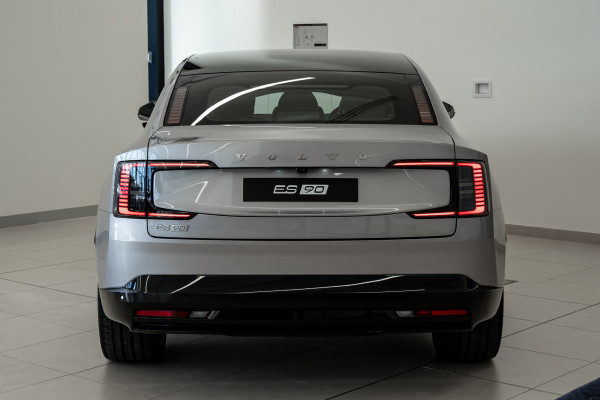 2025 MY26 Volvo ES90  Ultra Single Motor Sedan Image 6