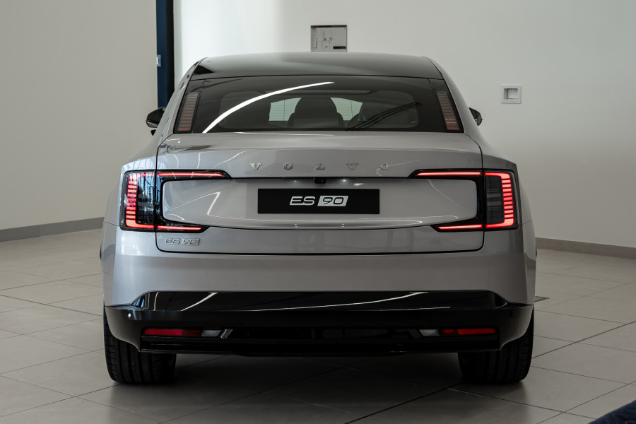 2025 MY26 Volvo ES90  Ultra Single Motor Sedan Image 6