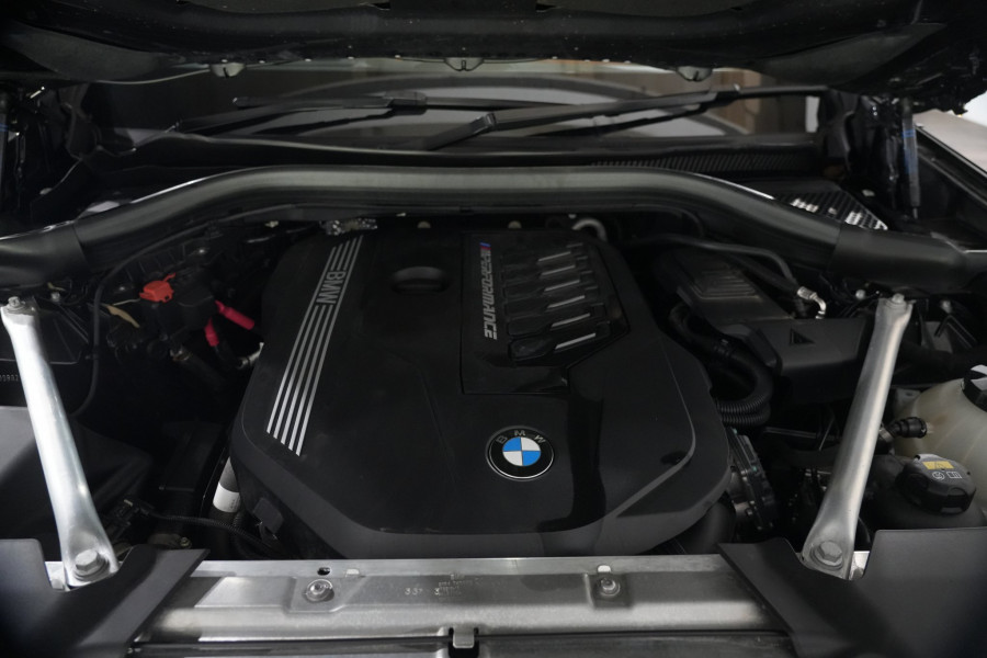 2020 BMW X4 M40i SUV Image 34