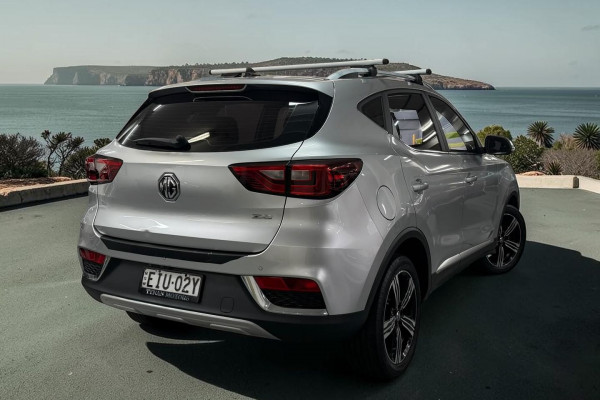 2020 MY19 MG ZS AZS1 Essence SUV Image 4