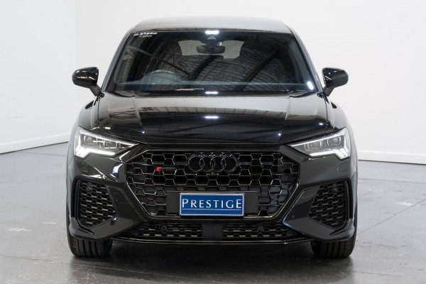 2021 Audi RS Q3 SUV Image 8