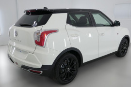 2019 MY18 SsangYong Tivoli X100 Ultimate Suv Image 2