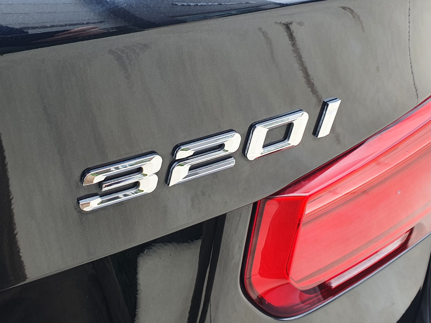 2015 BMW 3 Series F30 LCI 320I Sedan Image 21