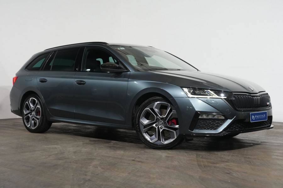 2022 Skoda Octavia RS SUV Image 1