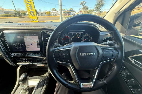 2021 Isuzu MU-X RJ LS-U SUV Image 16