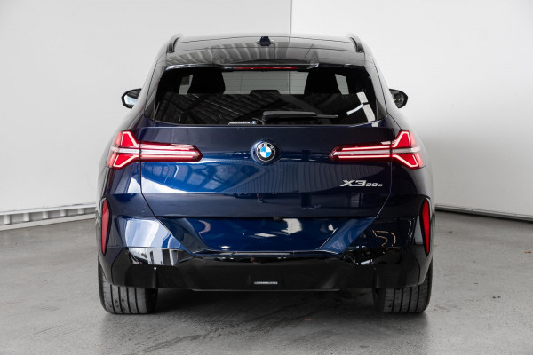 2026 BMW X3 G45 30e xDrive SUV image 5