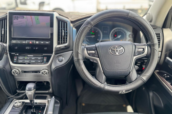 2019 Toyota LandCruiser VDJ200R VX SUV Image 20