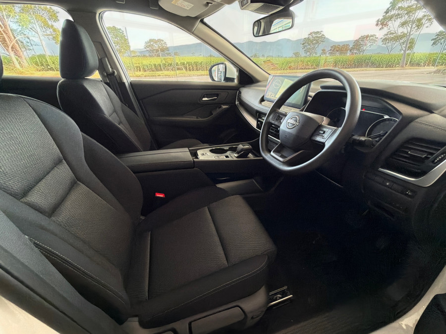 2026 Nissan X-Trail T33 ST SUV Image 5
