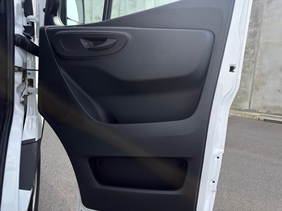 2026 Mercedes-Benz Sprinter VS30 417CDI LWB Van Image 33
