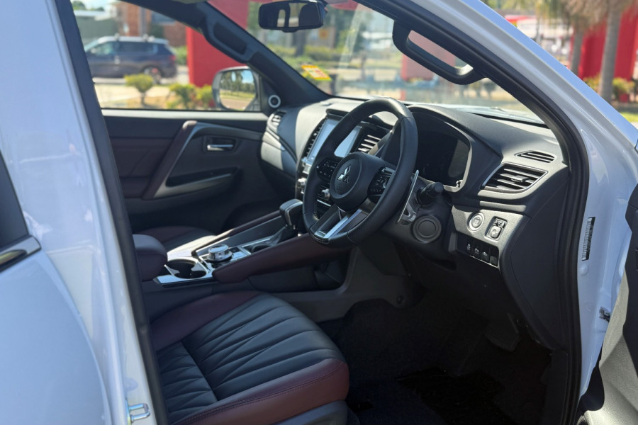 2024 Mitsubishi Pajero Sport QG GSR SUV Image 11