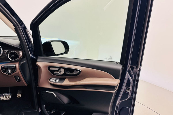2021 Mercedes-Benz V-Class 447 V250 d Avantgarde People Mover Image 19