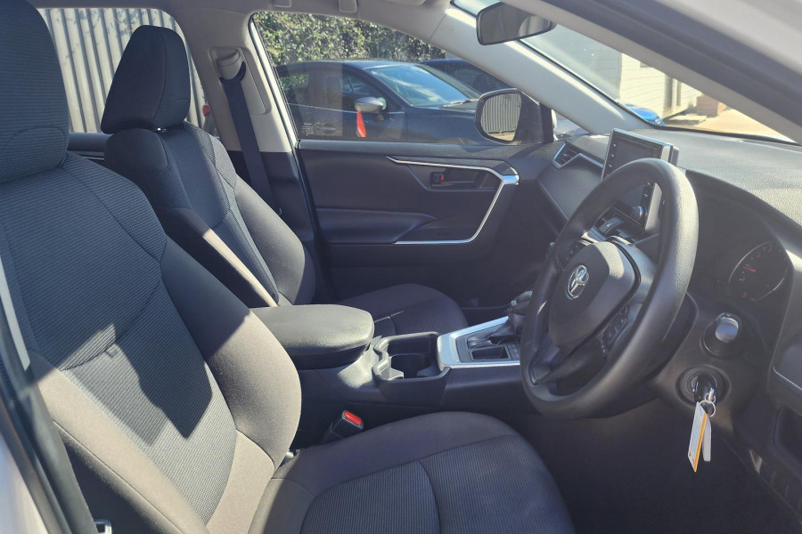 2020 MY21 Toyota RAV4 MXAA52R GX SUV Image 10
