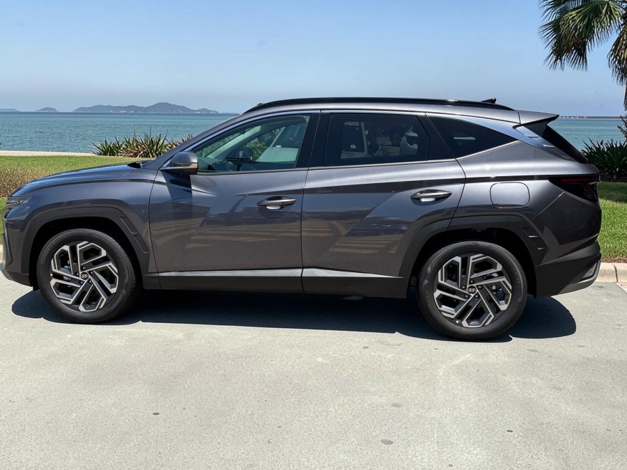 2026 Hyundai Tucson NX4.V4 Hybrid Premium SUV Image 4