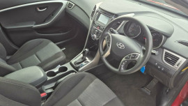 2013 Hyundai i30 GD2 Active Hatch image 9