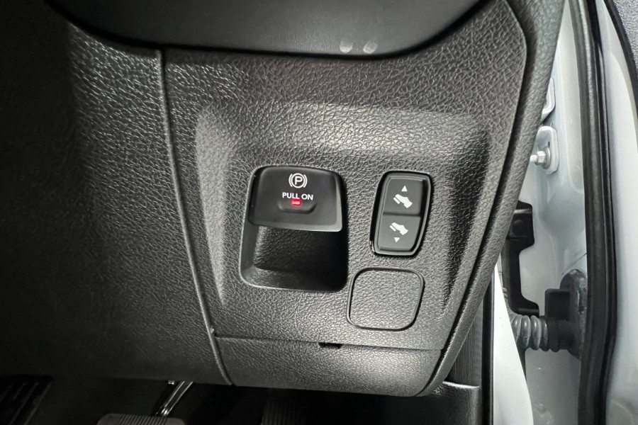 2022 Ram 1500 DT Laramie Ute Image 14