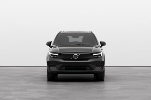 2024 Volvo XC40  Recharge Pure Electric SUV Image 5