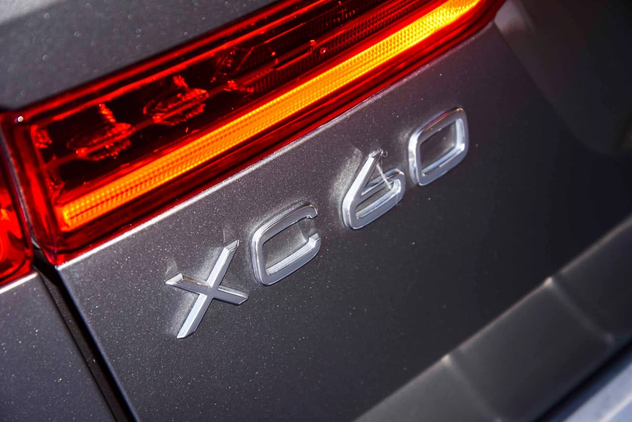 2018 Volvo XC60  MY18 D4 Inscription SUV Image 20