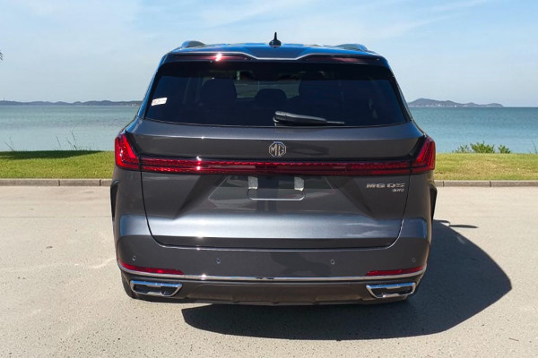 2025 MG QS IS31 Essence SUV Image 4