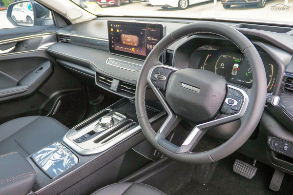 2025 GWM Haval Jolion A02 Ultra Hybrid SUV Image 5