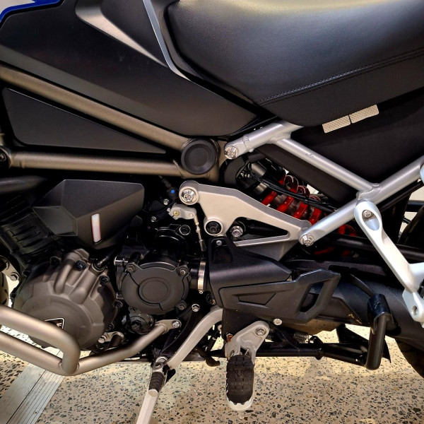 2022 Triumph Tiger 1200 GT Explorer Tiger image 21