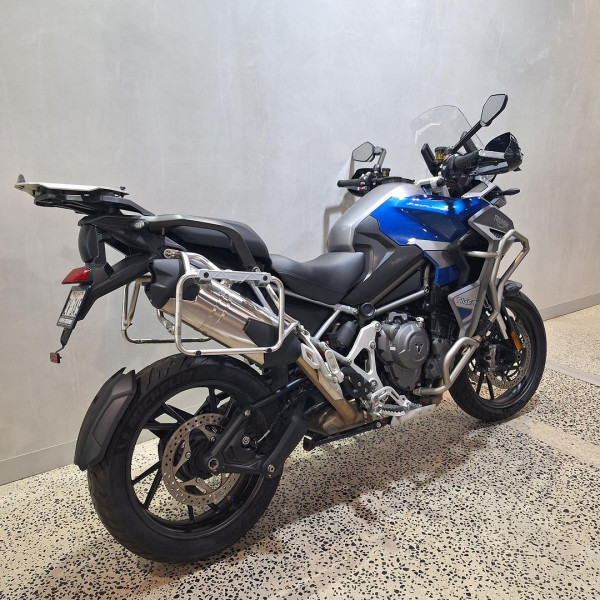 2022 Triumph Tiger 1200 GT Explorer Tiger image 5