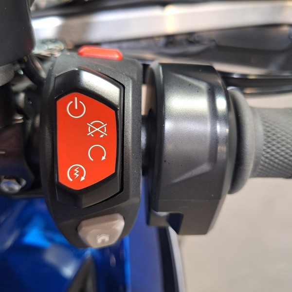 2022 Triumph Tiger 1200 GT Explorer Tiger image 9