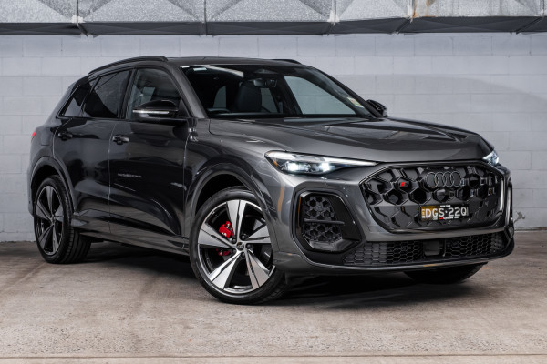 Audi SQ5 (No Badge)