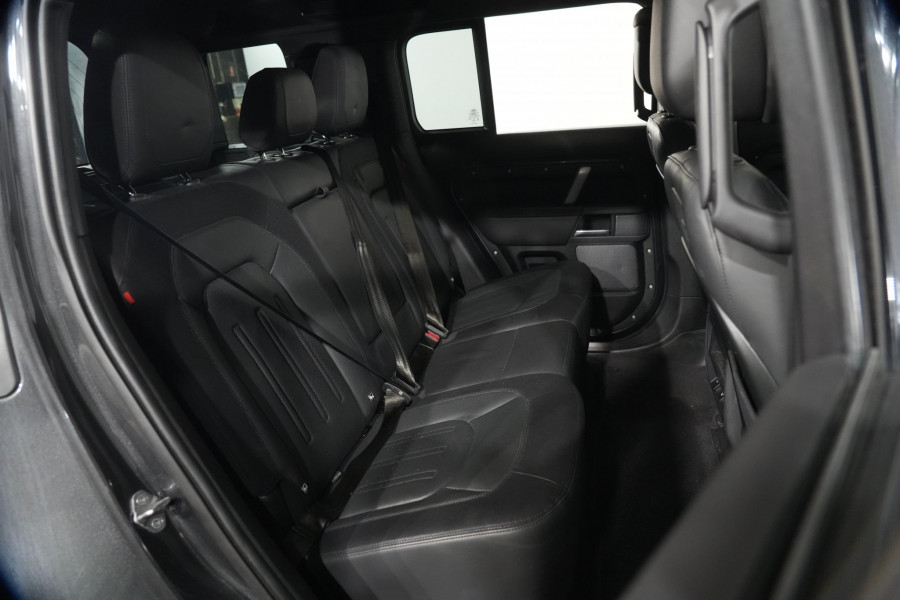2022 Land Rover Defender L663 110 D300 X-Dynamic HSE SUV Image 29