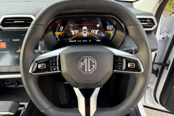 2025 MG ZS ZS32 Essence Hybrid+ SUV Image 8