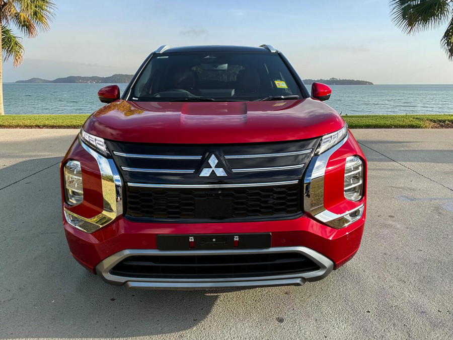 2026 Mitsubishi Outlander ZM Exceed Tourer SUV Image 2