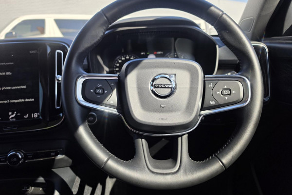 2018 MY19 Volvo XC40 XZ T4 Inscription SUV Image 22