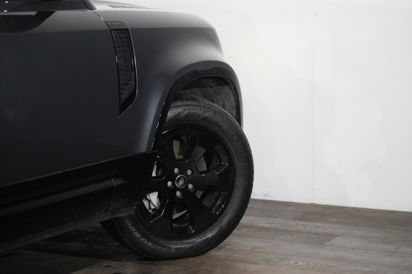 2025 Land Rover Defender L663 130 D350 X-Dynamic SE SUV